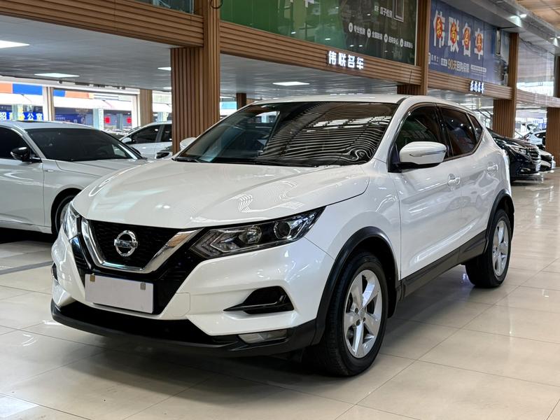 Nissan Qashqai - фото 0