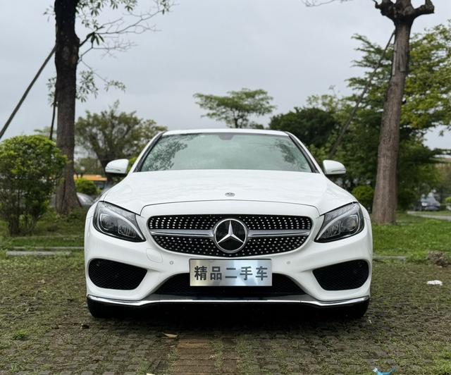 Mercedes-Benz C-Class - фото 1
