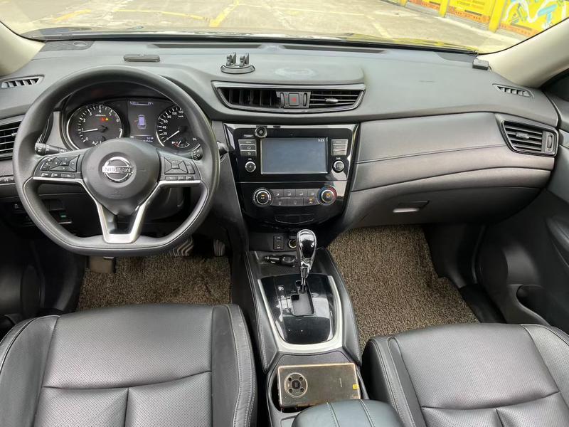 Nissan X-Trail - фото 4