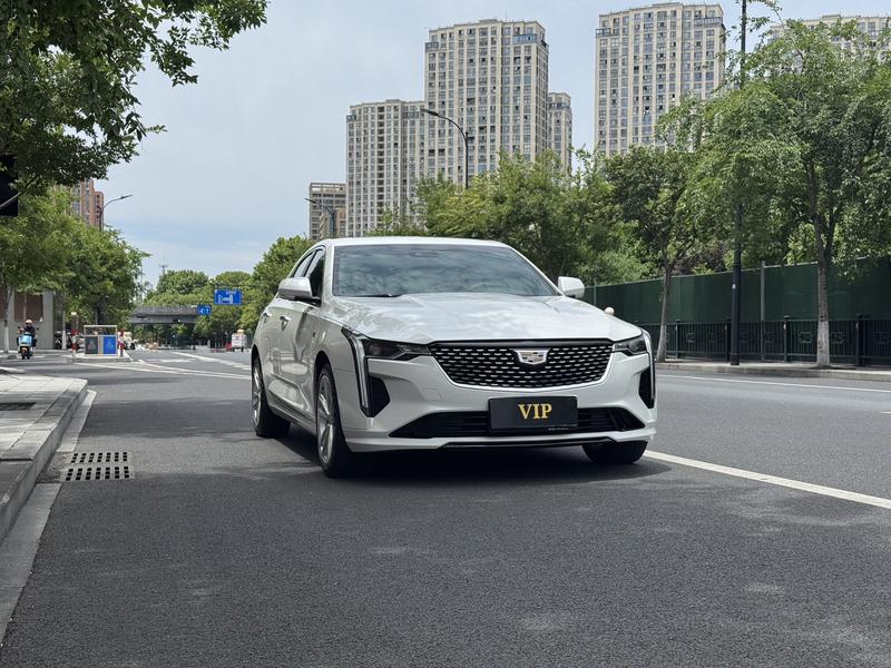 Cadillac CT4 - фото 2