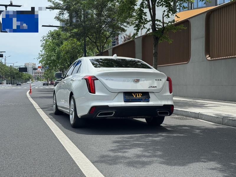 Cadillac CT4 - фото 4