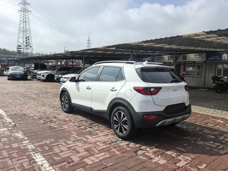 Kia Pegas - фото 3