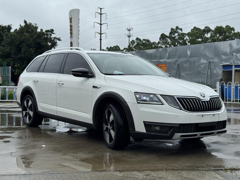 Skoda Octavia - фото 2