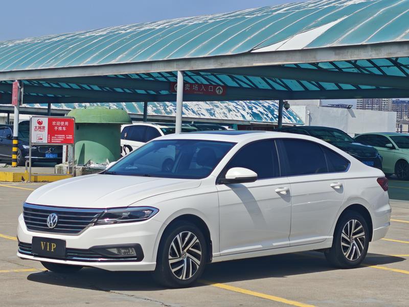 Volkswagen Lavida - фото 0