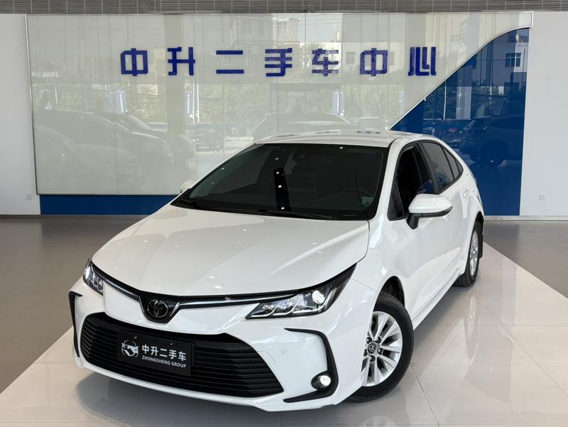 Toyota Corolla - фото 0