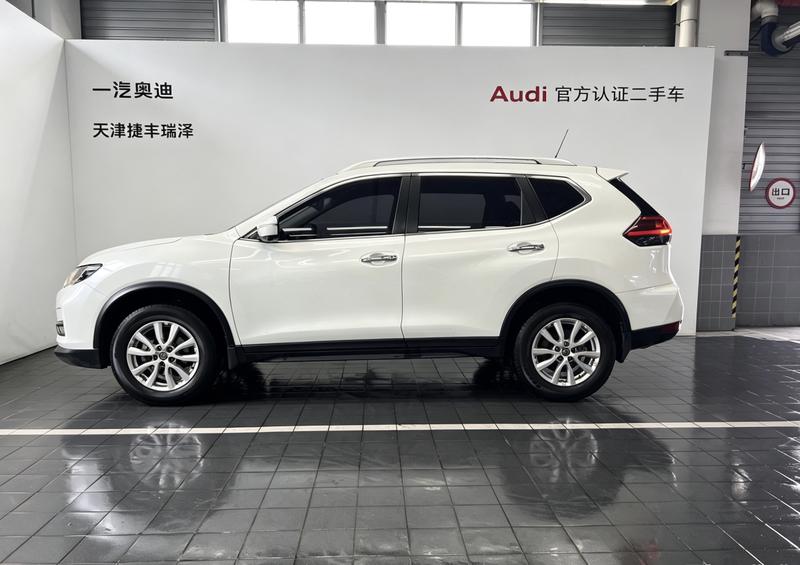 Nissan X-Trail - фото 3