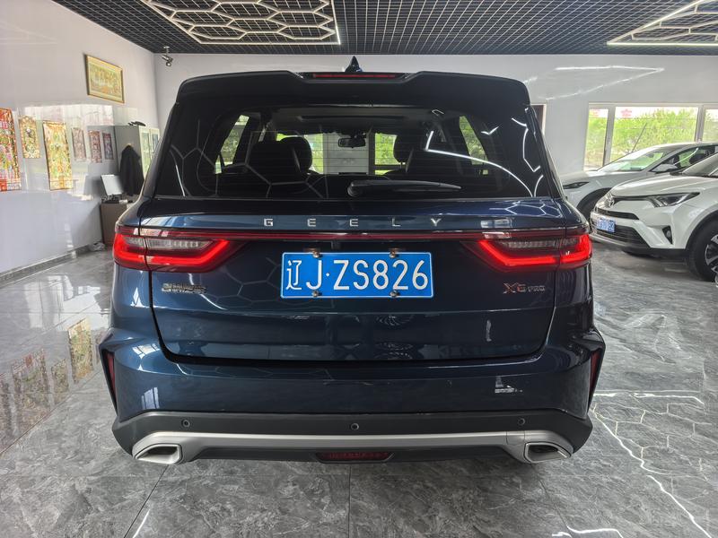 Geely X6 - фото 4