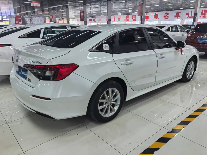 Honda Civic - фото 4