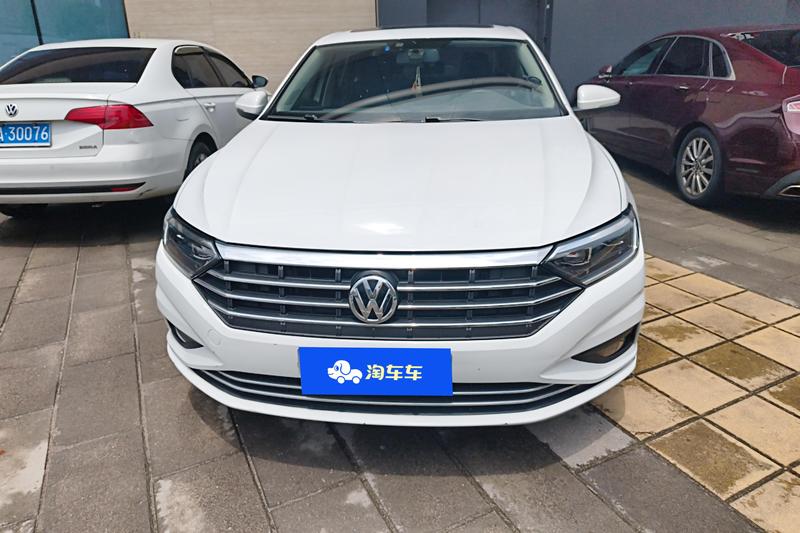 Volkswagen Sagitar - фото 1