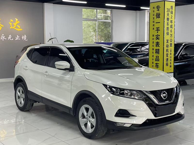 Nissan Qashqai - фото 2