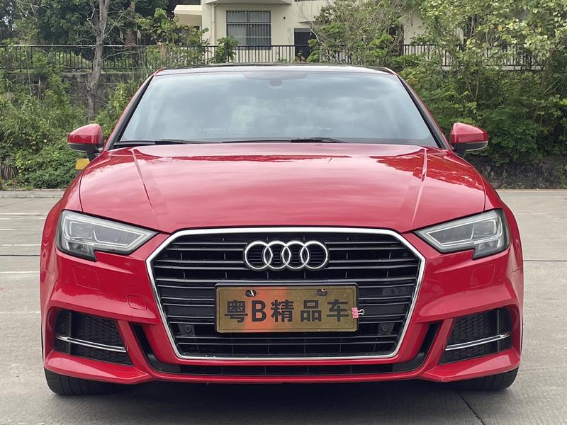 Audi A3 - фото 1