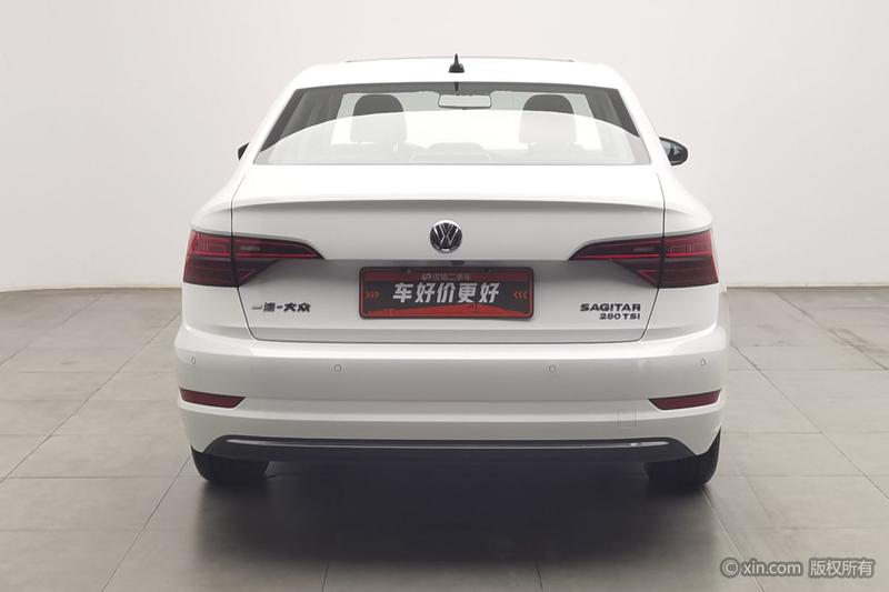 Volkswagen Sagitar - фото 2