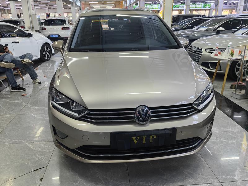 Volkswagen · - фото 1