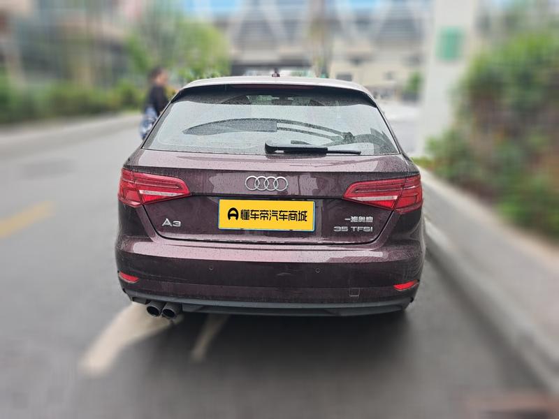 Audi A3 - фото 4