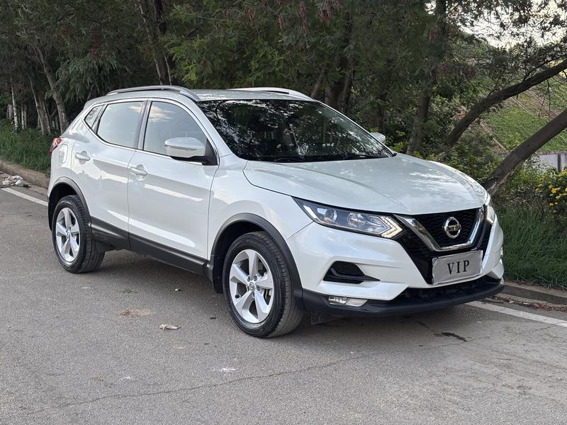 Nissan Qashqai - фото 2