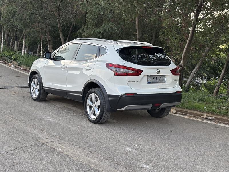 Nissan Qashqai - фото 3