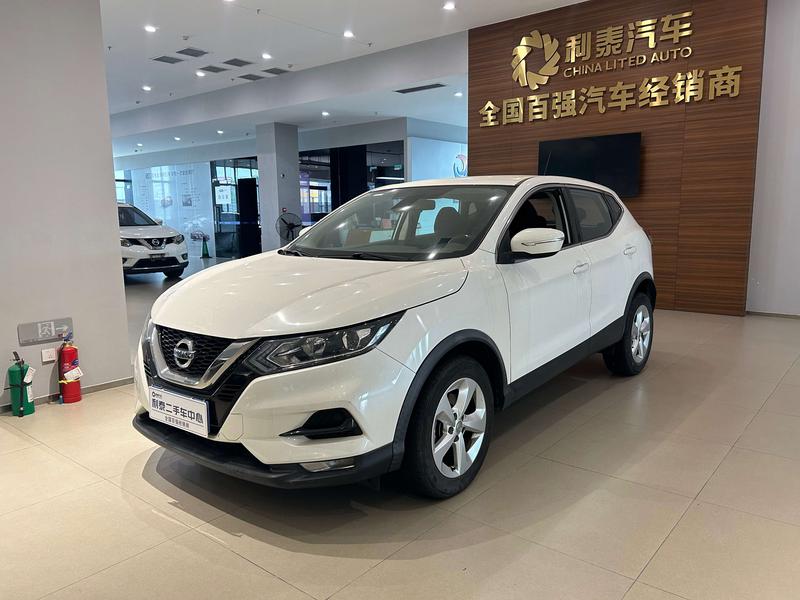 Nissan Qashqai - фото 0