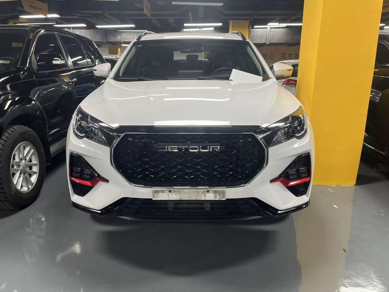 Jetour X70 - фото 1