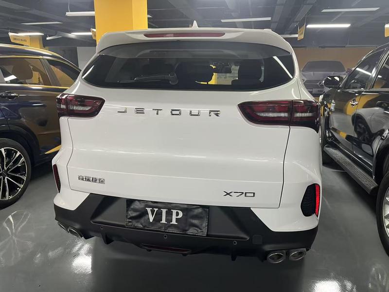 Jetour X70 - фото 4