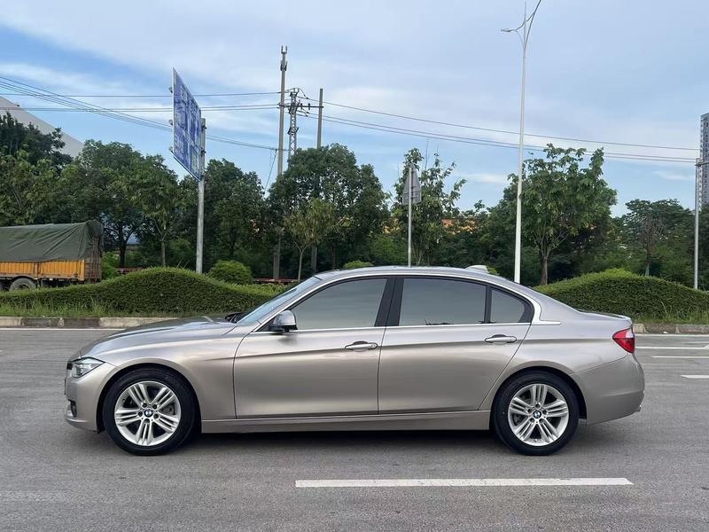 BMW 3 Series - фото 3