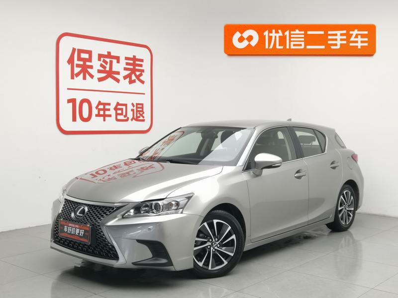 Lexus CT - фото 0
