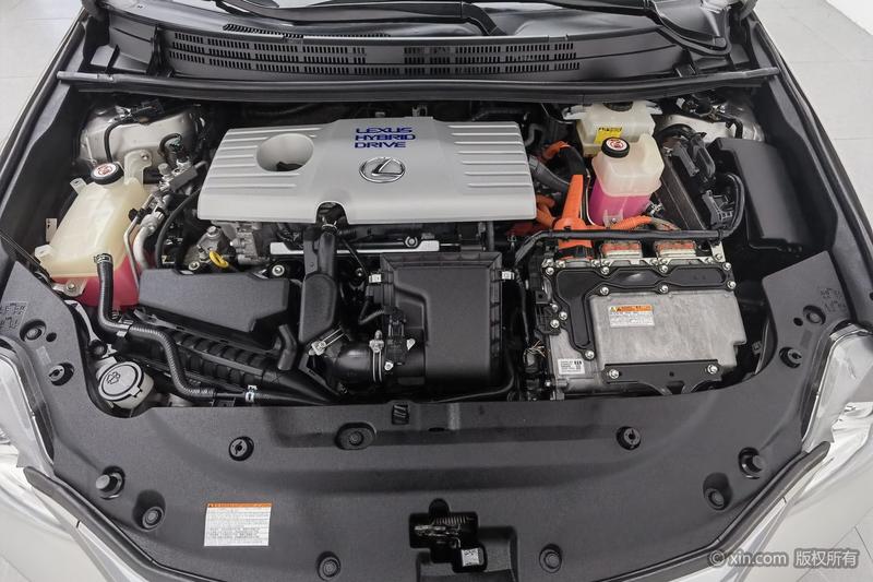 Lexus CT - фото 4