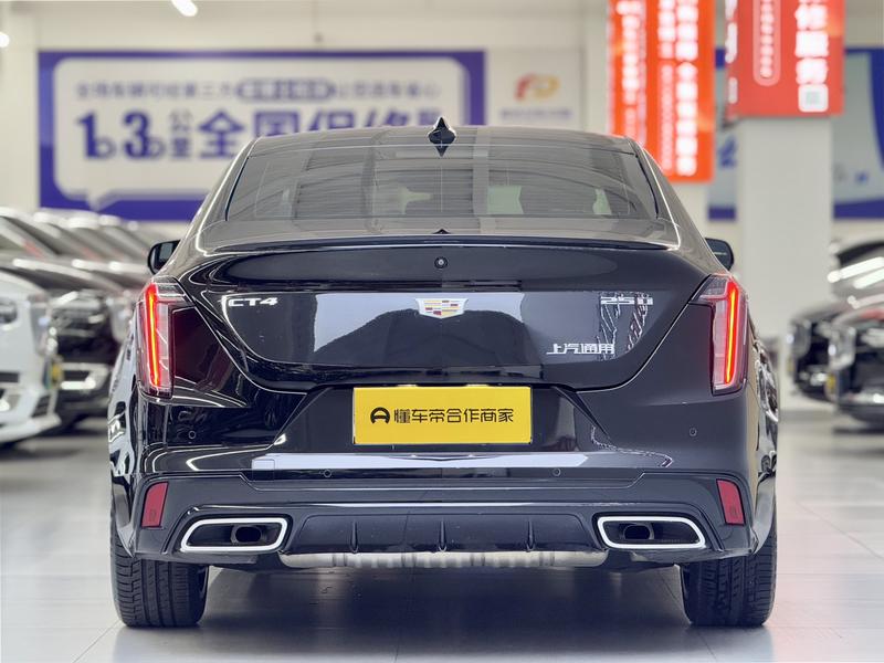 Cadillac CT4 - фото 3