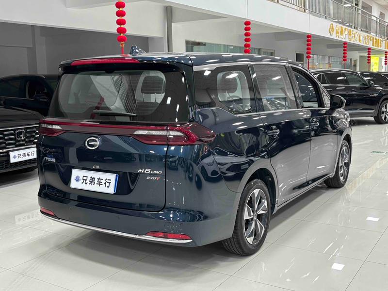 GAC Trumpchi M6 - фото 3