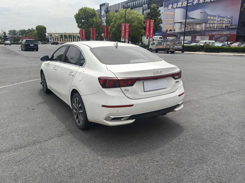 Kia K3 - фото 3