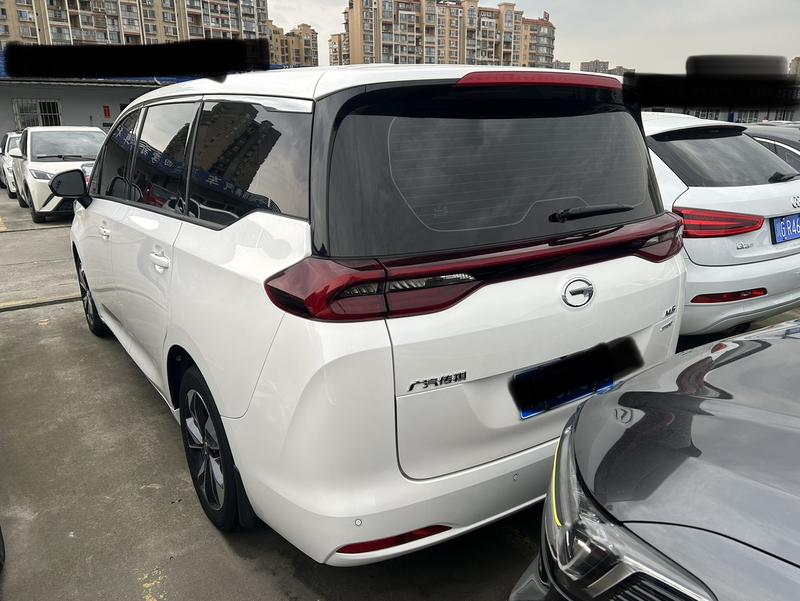 GAC Trumpchi M6 - фото 3