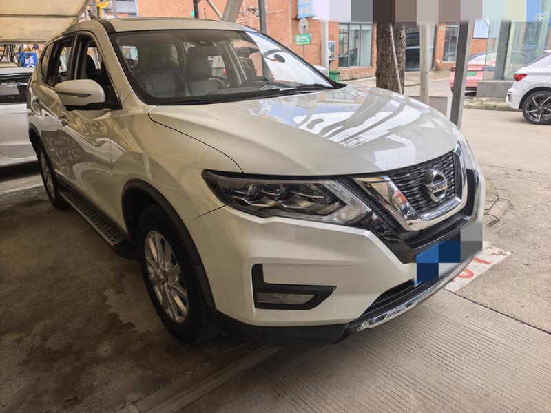 Nissan X-Trail - фото 2