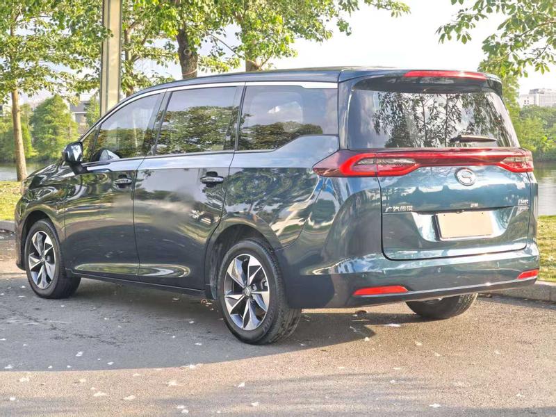 GAC Trumpchi M6 - фото 4
