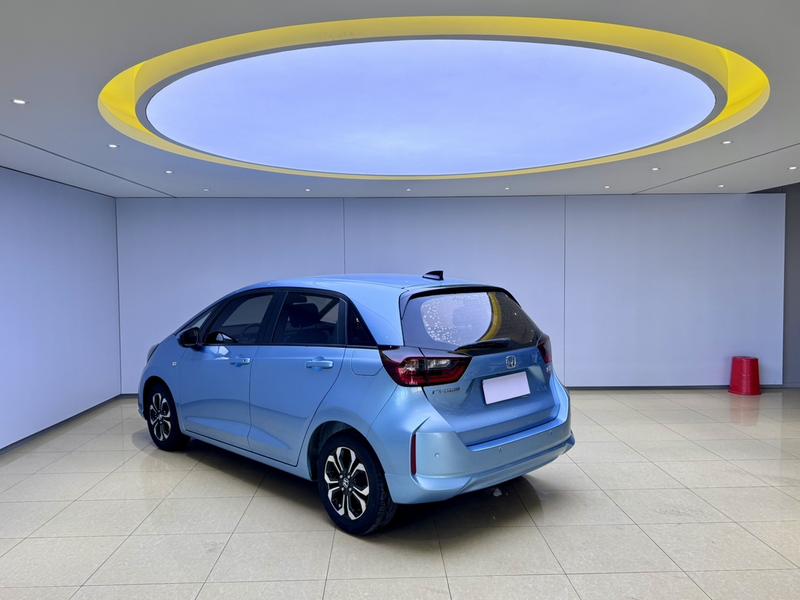 Honda Fit - фото 3