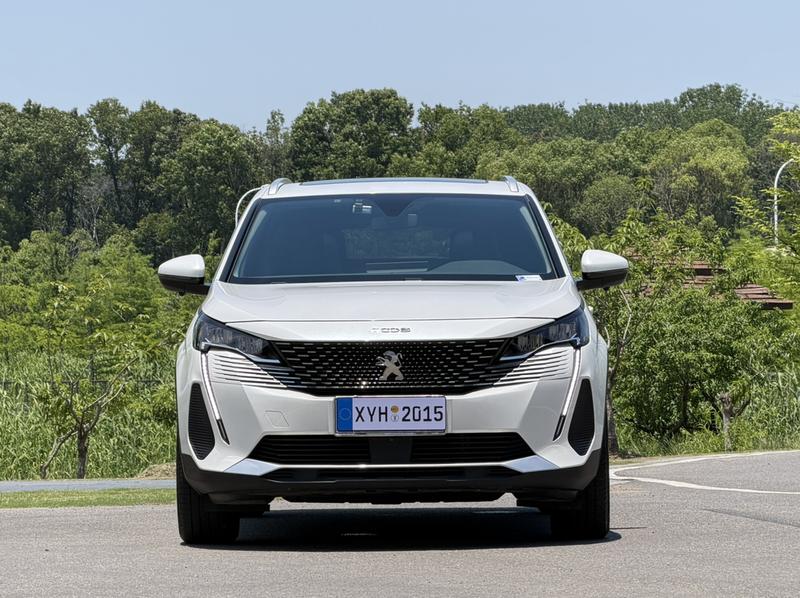 Peugeot 4008 - фото 1