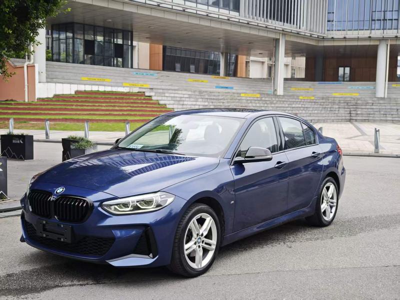 BMW 1 Series - фото 0