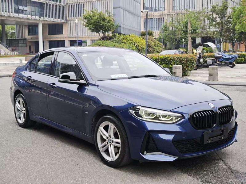 BMW 1 Series - фото 2