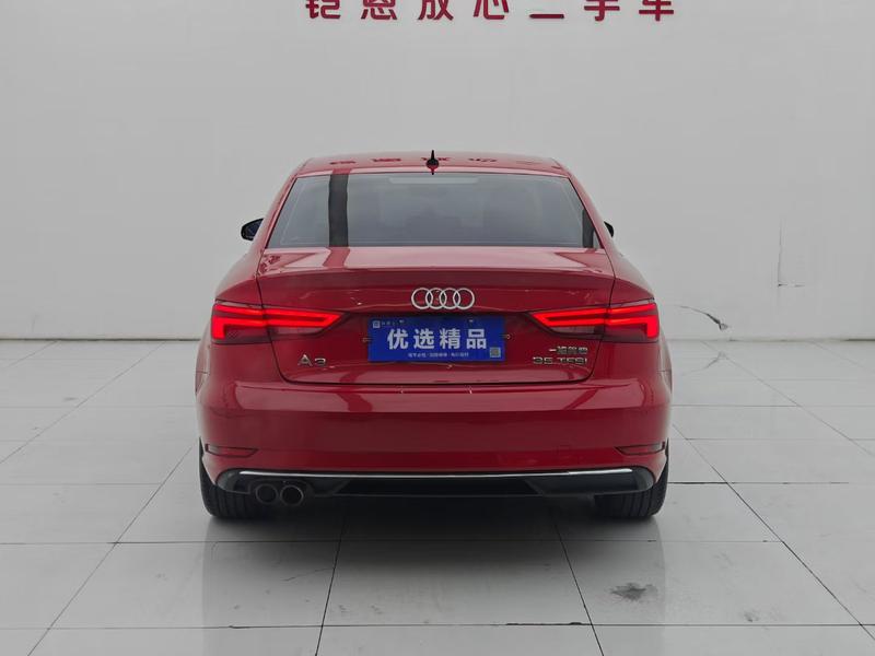 Audi A3 - фото 4