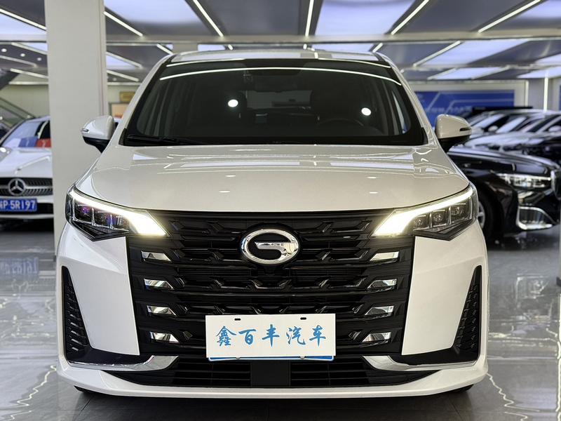 GAC Trumpchi M6 - фото 1