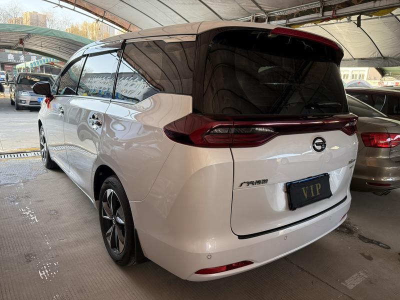 GAC Trumpchi M6 - фото 3