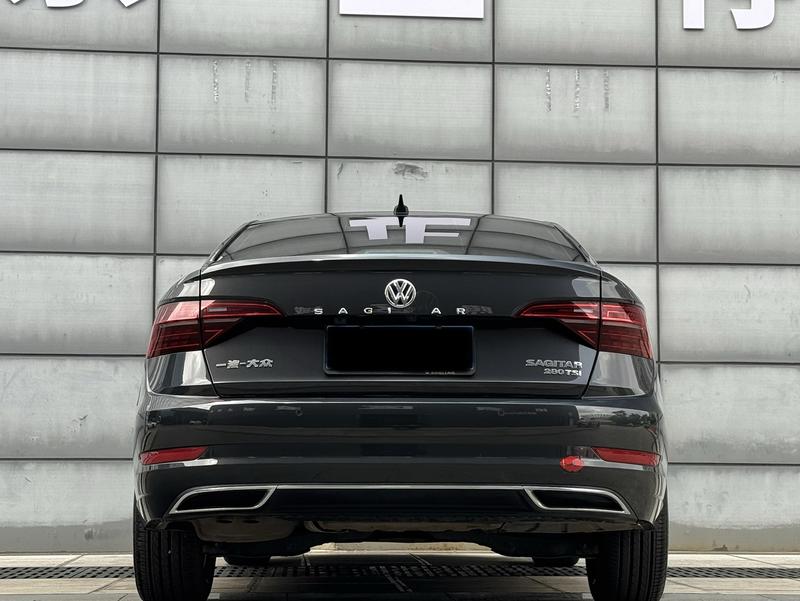 Volkswagen Sagitar - фото 4