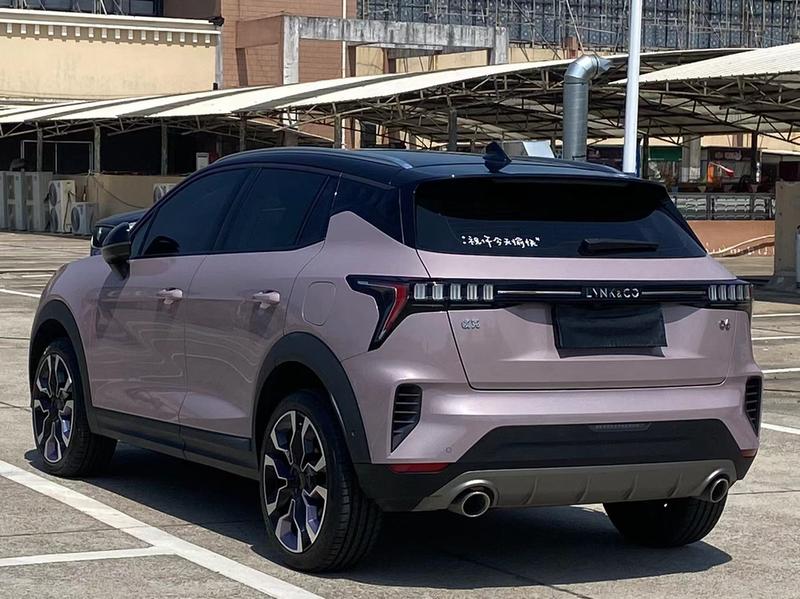 Lynk & Co 06 - фото 4