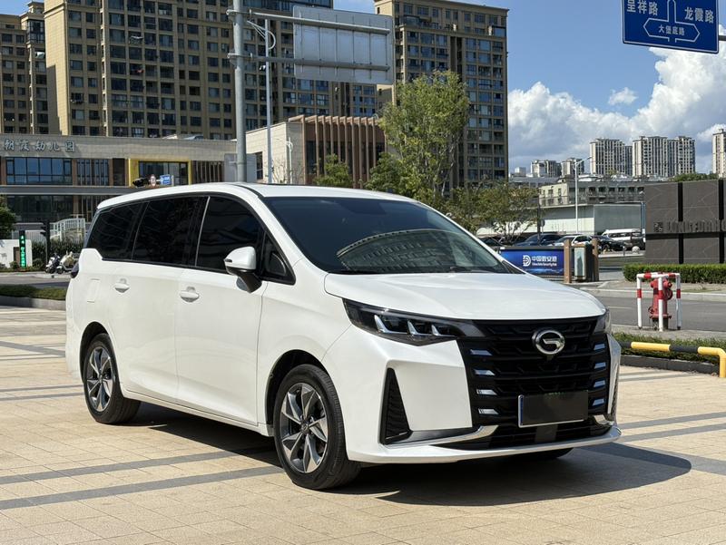 GAC Trumpchi M6 - фото 2