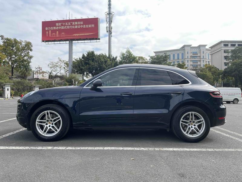 Porsche Macan - фото 3