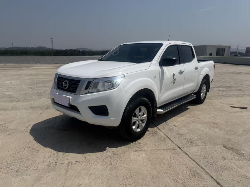 Nissan Navara - фото 0