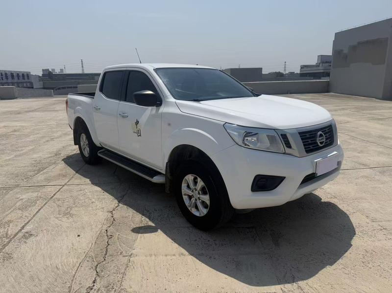 Nissan Navara - фото 2