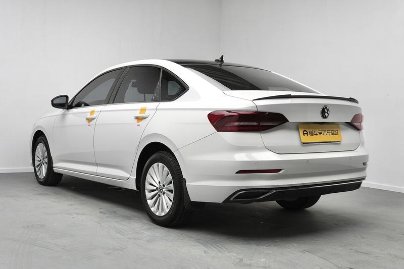Volkswagen Lavida - фото 4