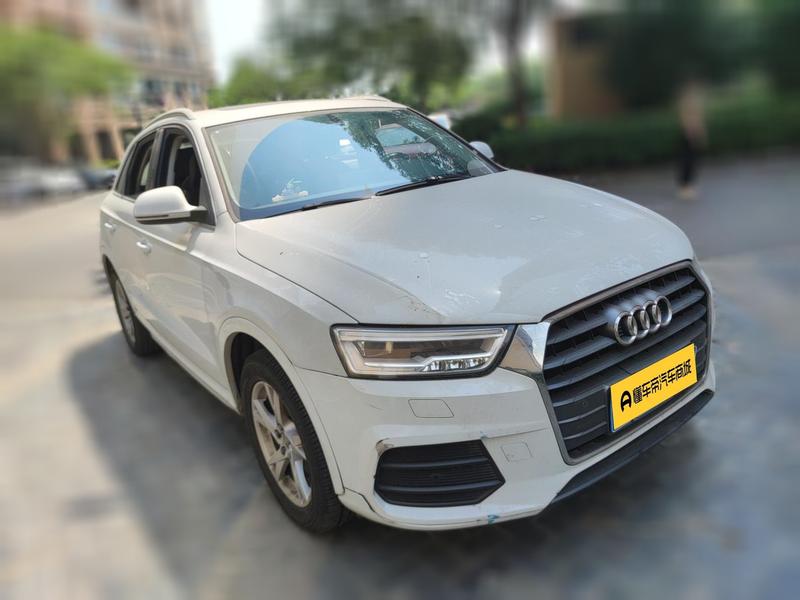 Audi Q3 - фото 2