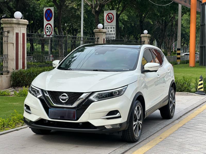 Nissan Qashqai - фото 0