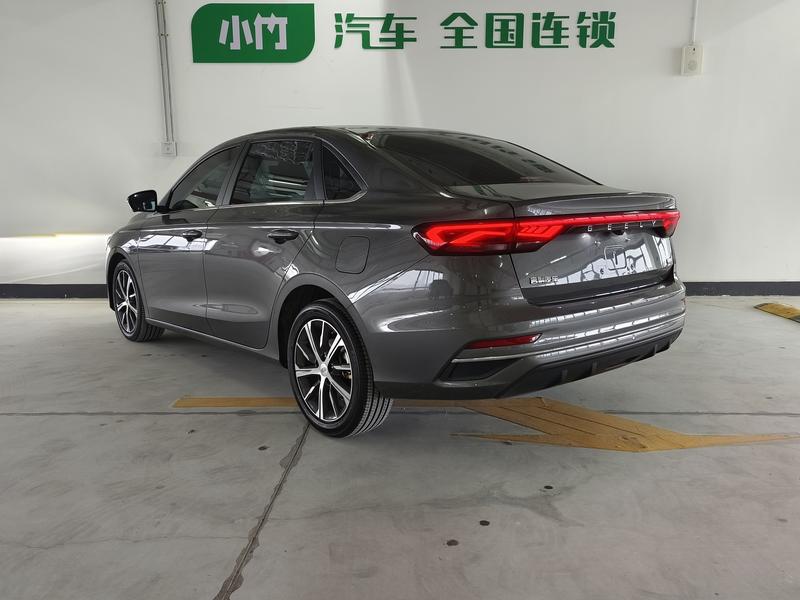 Geely Emgrand - фото 4