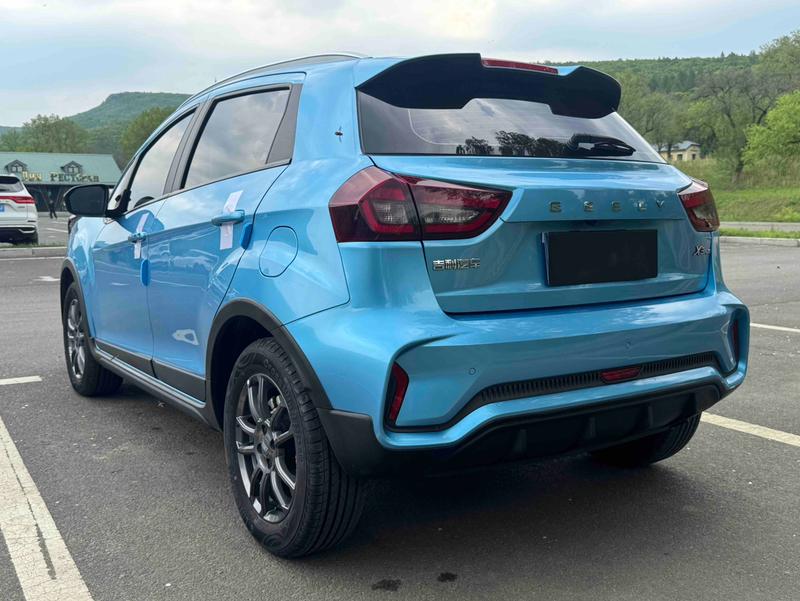 Geely X3 - фото 3